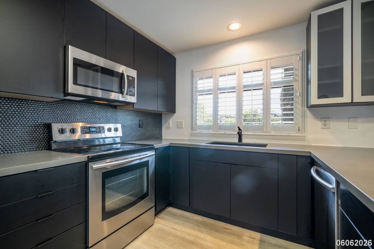 Townhouse for rent at 95-927 Ukuwai St, Mililani, HI 96789