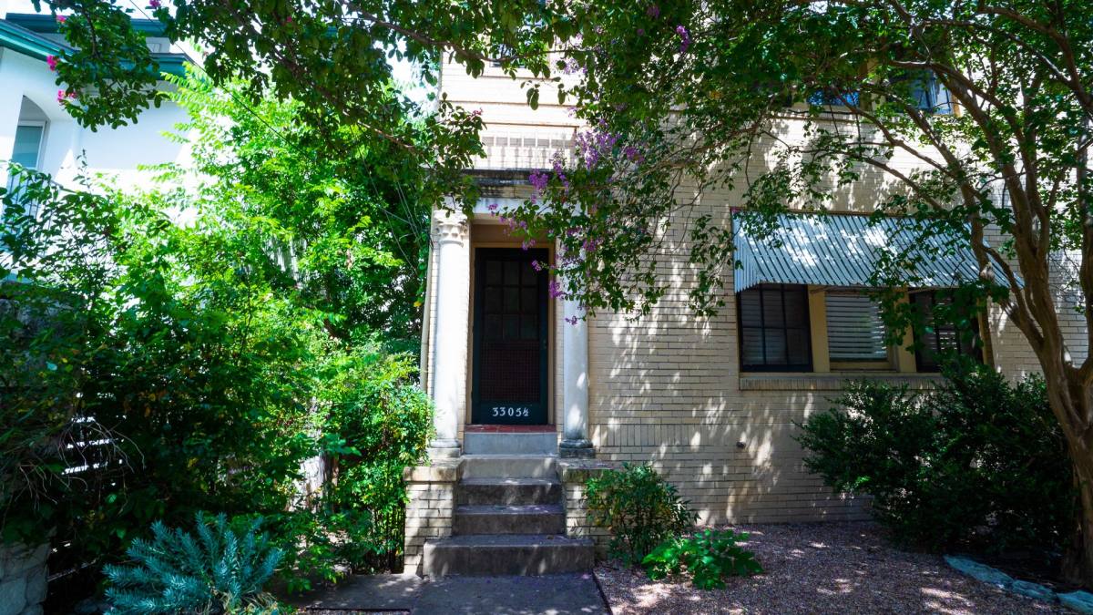 3305 Speedway, Austin, TX 78705 - Apartment for Rent - Image 1
