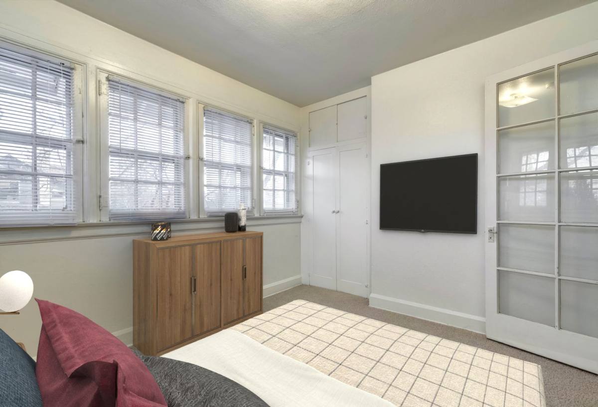 Apartment for rent at 304 W Bannock St, Boise, ID 83702