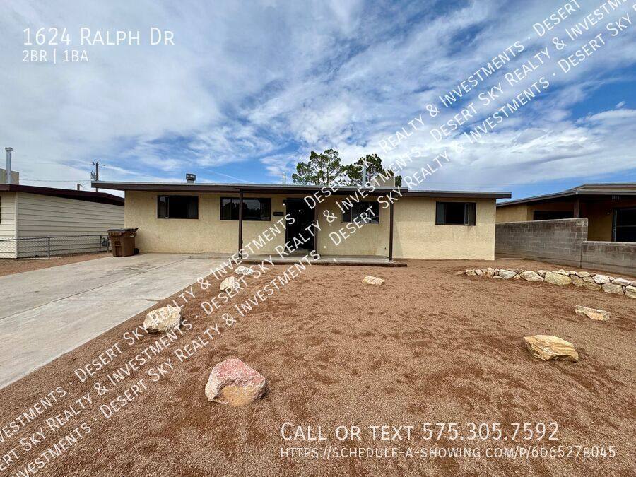 House for rent at 1624 Ralph Dr, Las Cruces, NM 88001
