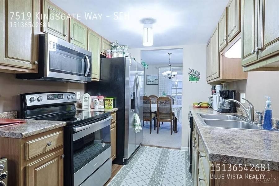 Townhouse for rent at 7519 Kingsgate Way #SFH, West Chester, OH 45069