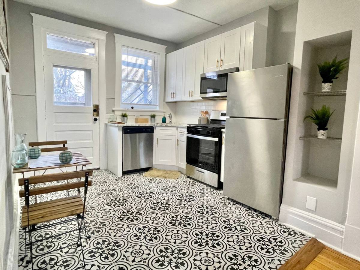 Condo for rent at 2317 Klemm St #1S, Saint Louis, MO 63110