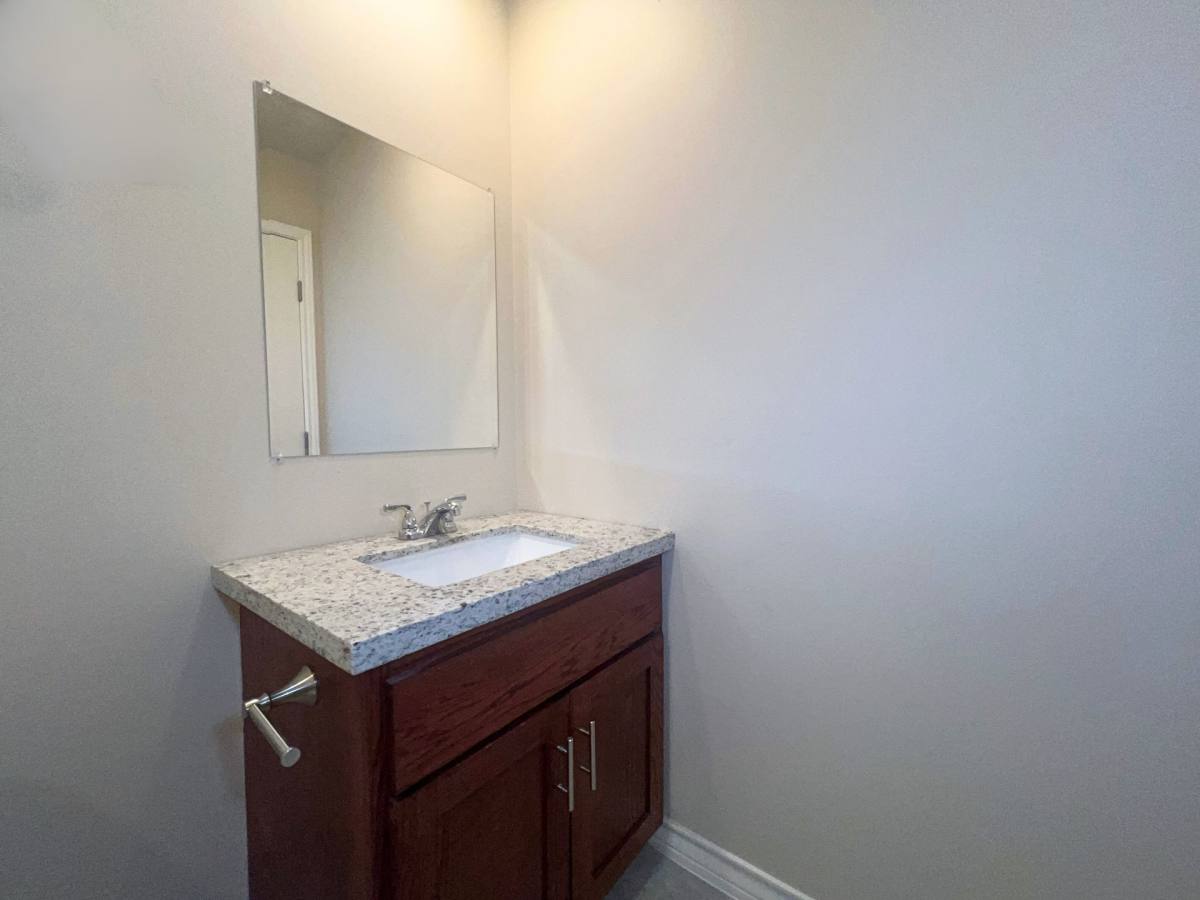 Apartment for rent at 2904 E Lyon, Laredo, TX 78043