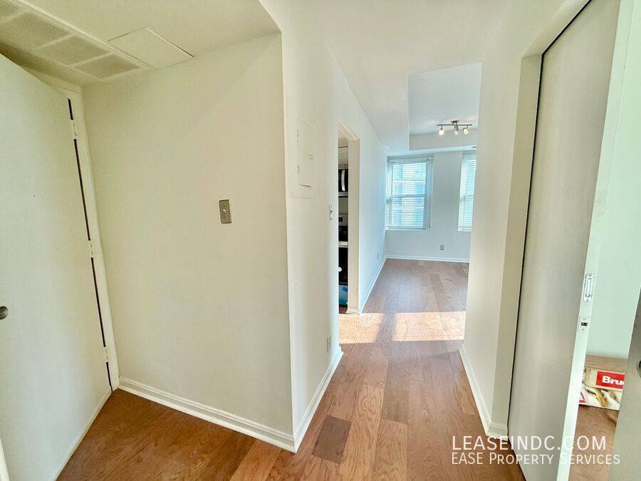 Apartment for rent at 1133 13th St NW #605, Washington, DC 20005