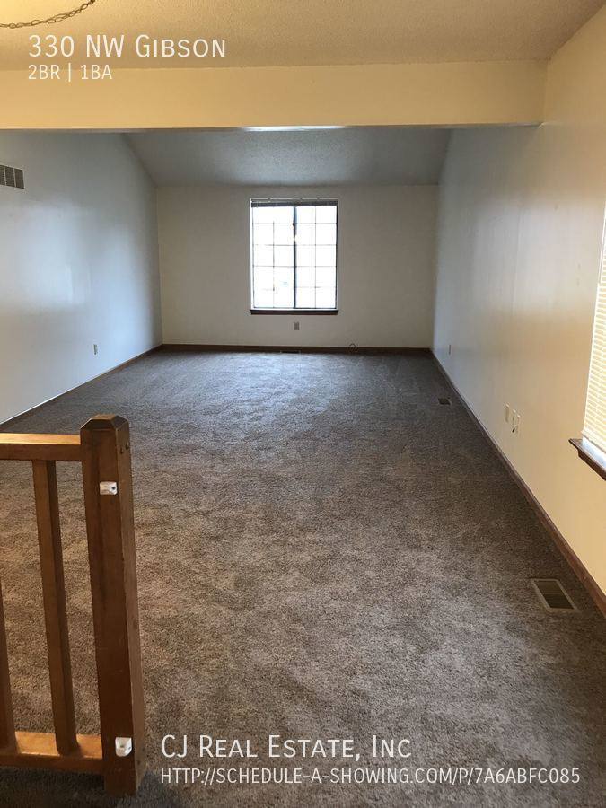 House for rent at 330 NW Gibson, Lees Summit, MO 64081