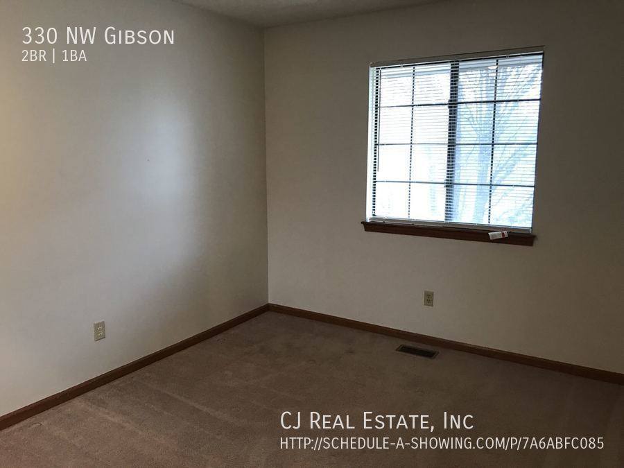 House for rent at 330 NW Gibson, Lees Summit, MO 64081