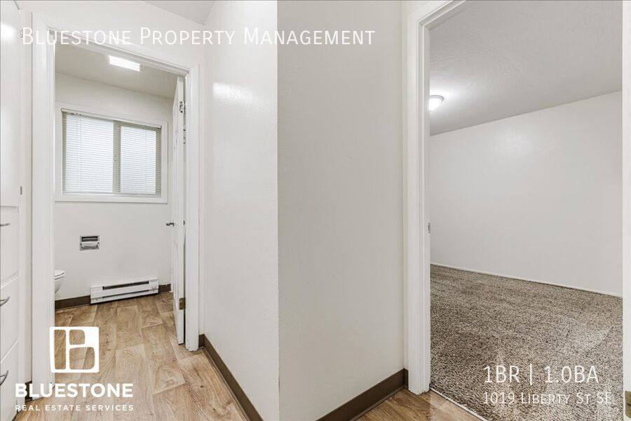 Apartment for rent at 1019 Liberty St SE, Salem, OR 97302