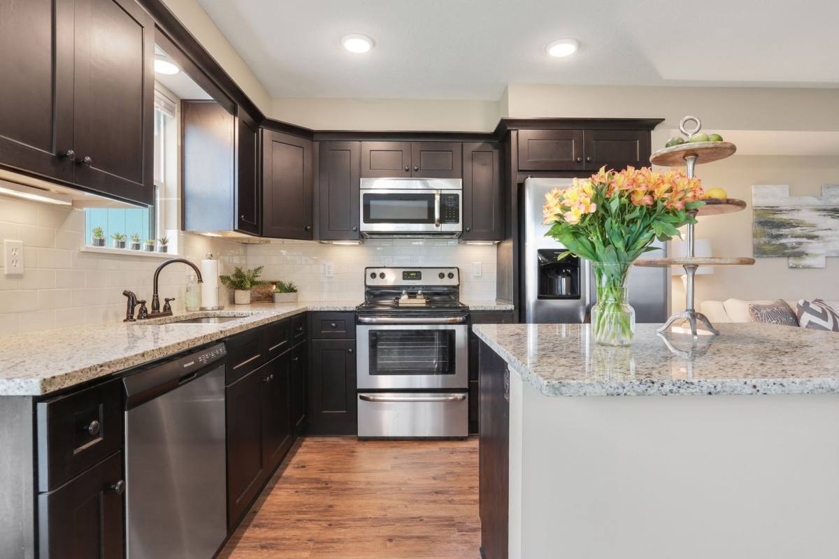 Townhouse for rent at 3-9 NE 93rd St, Kansas City, MO 64155