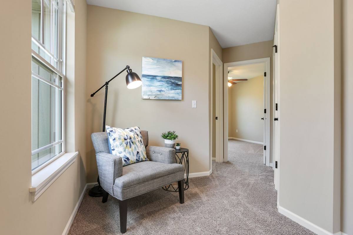 Townhouse for rent at 3-9 NE 93rd St, Kansas City, MO 64155