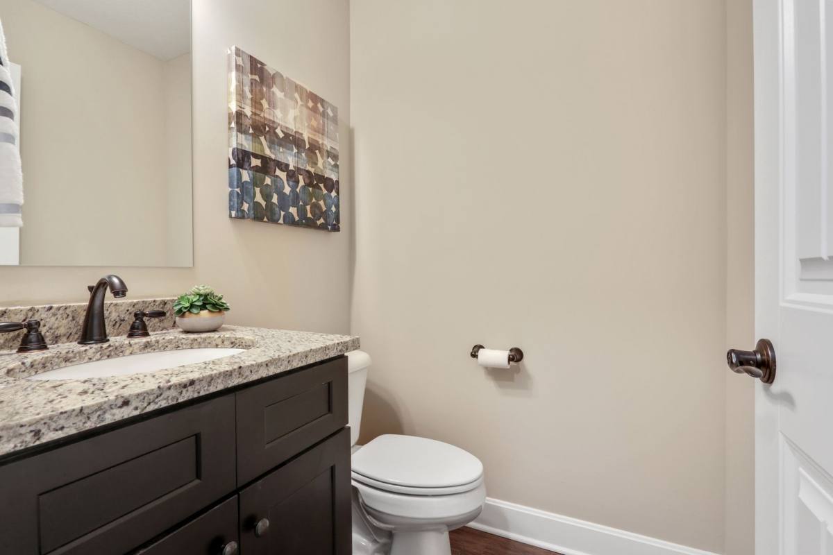 Townhouse for rent at 3-9 NE 93rd St, Kansas City, MO 64155