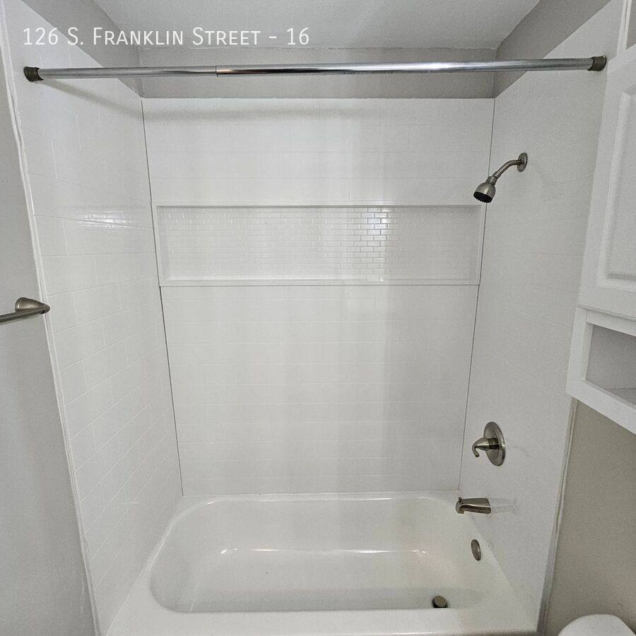 Apartment for rent at 126 S Franklin St #16, Delaware, OH 43015