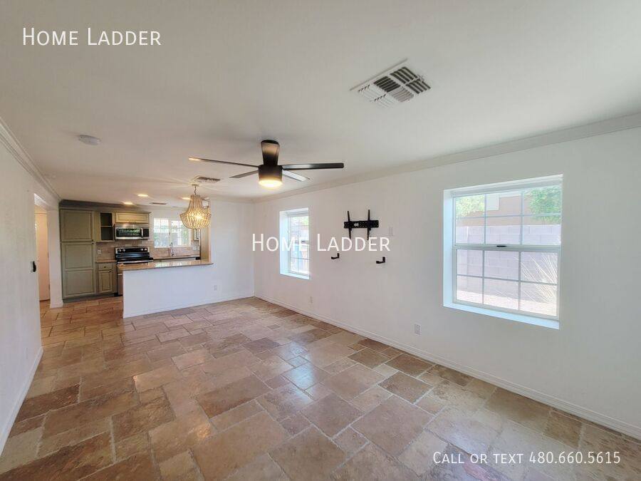 House for rent at 4201 N 19th St, Phoenix, AZ 85016