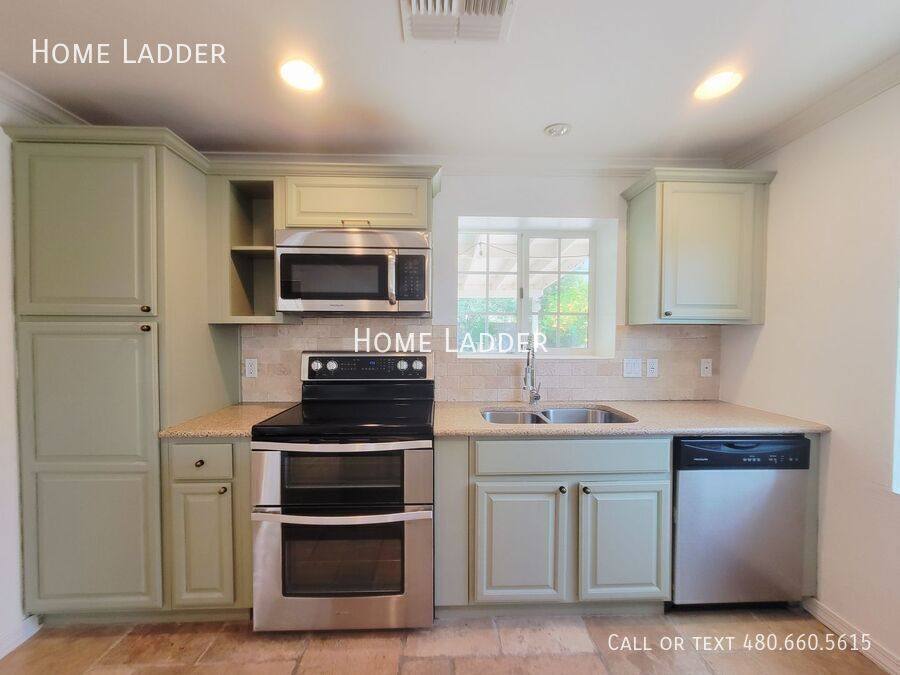 House for rent at 4201 N 19th St, Phoenix, AZ 85016