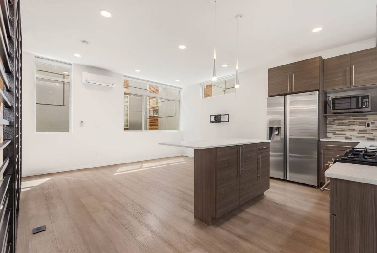 Townhouse for rent at 724A Martin Luther King Jr Way, Seattle, WA 98122