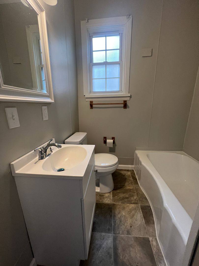 Apartment for rent at 401 Parade St, Erie, PA 16507
