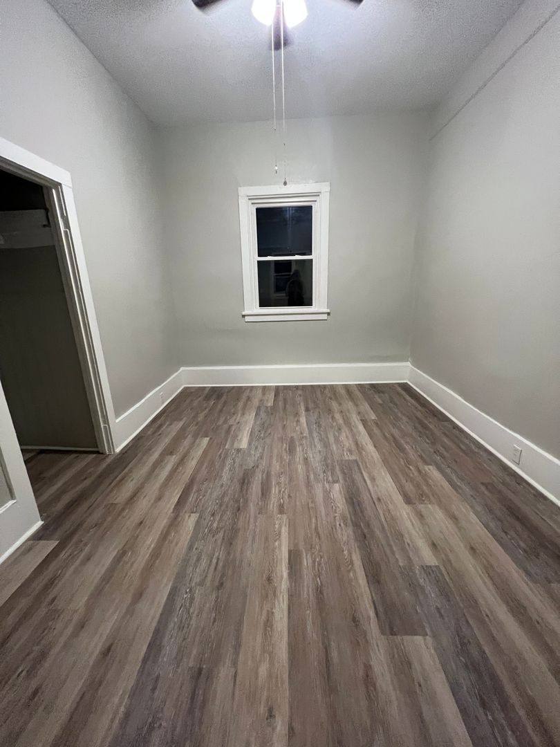 Apartment for rent at 401 Parade St, Erie, PA 16507