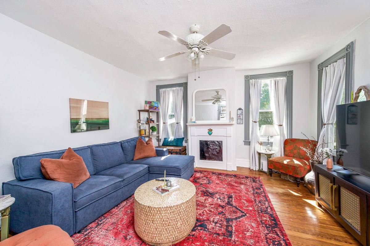 Apartment for rent at 3203 Parkwood Ave, Richmond, VA 23221