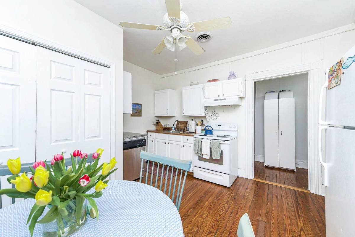 Apartment for rent at 3203 Parkwood Ave, Richmond, VA 23221