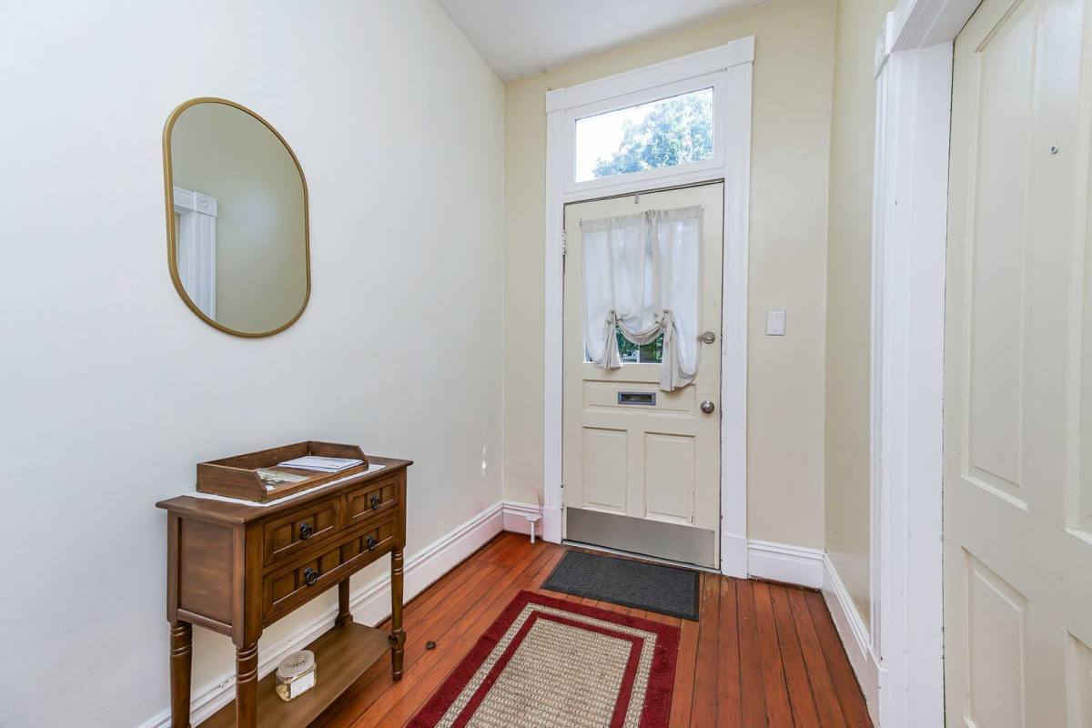 Apartment for rent at 3203 Parkwood Ave, Richmond, VA 23221