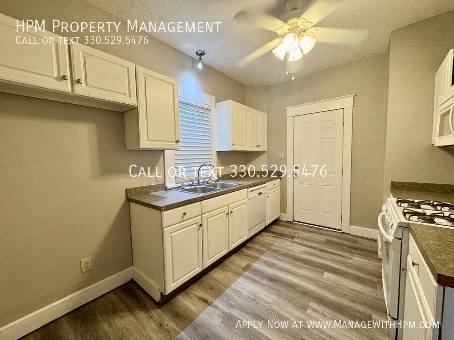House for rent at 3014 2nd St NW, Canton, OH 44708