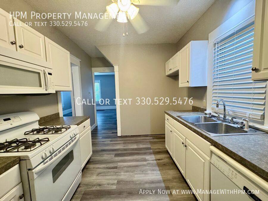 House for rent at 3014 2nd St NW, Canton, OH 44708