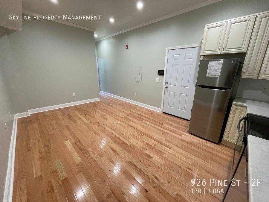 Apartment for rent at 926 Pine St #2F, Philadelphia, PA 19107