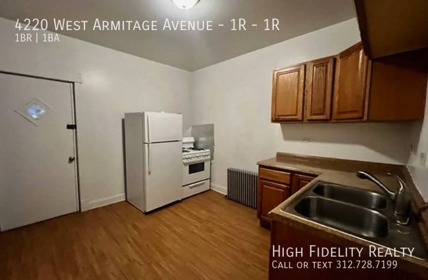 Apartment for rent at 4220 W Armitage Ave #1R, Chicago, IL 60639