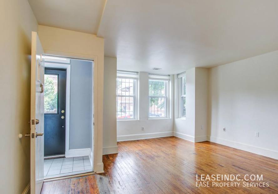 Apartment for rent at 1708 3rd St NW #1, Washington, DC 20001