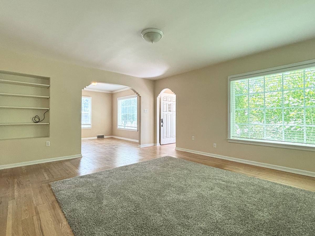 Apartment for rent at 3671 S 2300 E, Salt Lake City, UT 84109