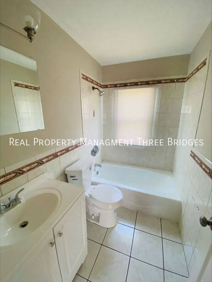 House for rent at 6156 Wulff Dr, Saint Louis, MO 63134