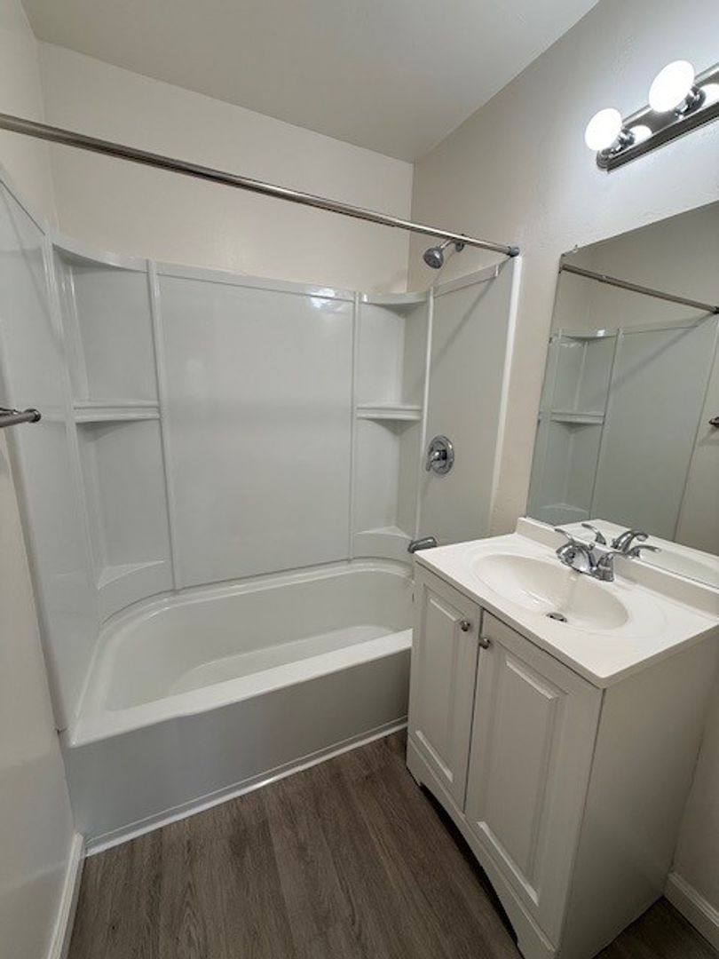 Apartment for rent at 814 4th St, Coronado, CA 92118
