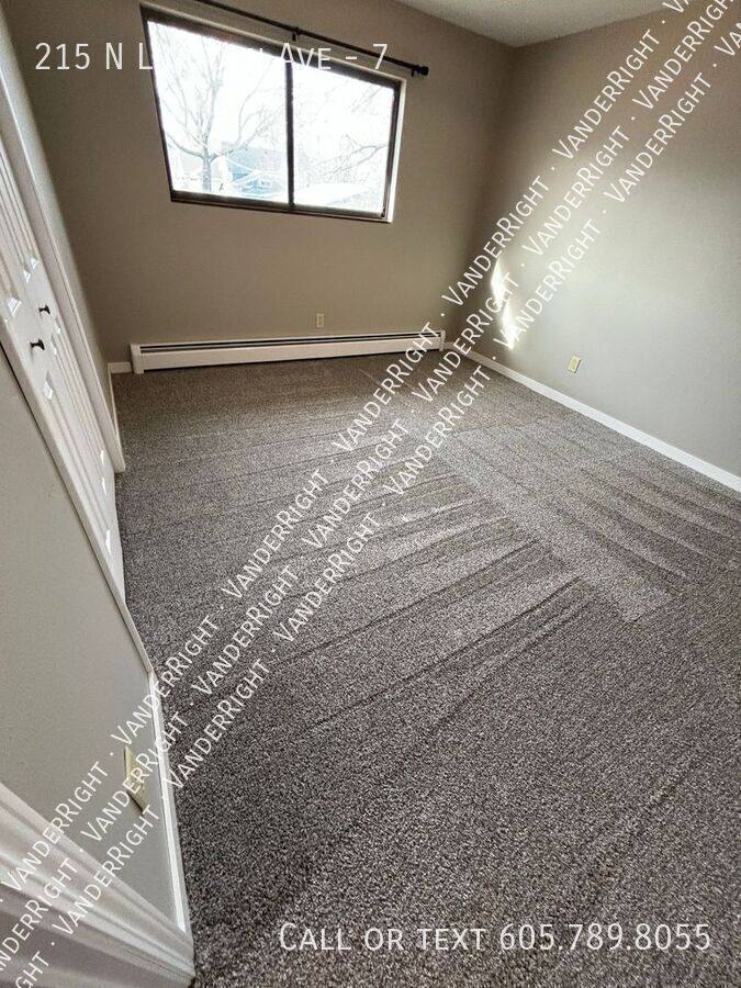 Apartment for rent at 215 N Lincoln Ave #7, Canton, SD 57013