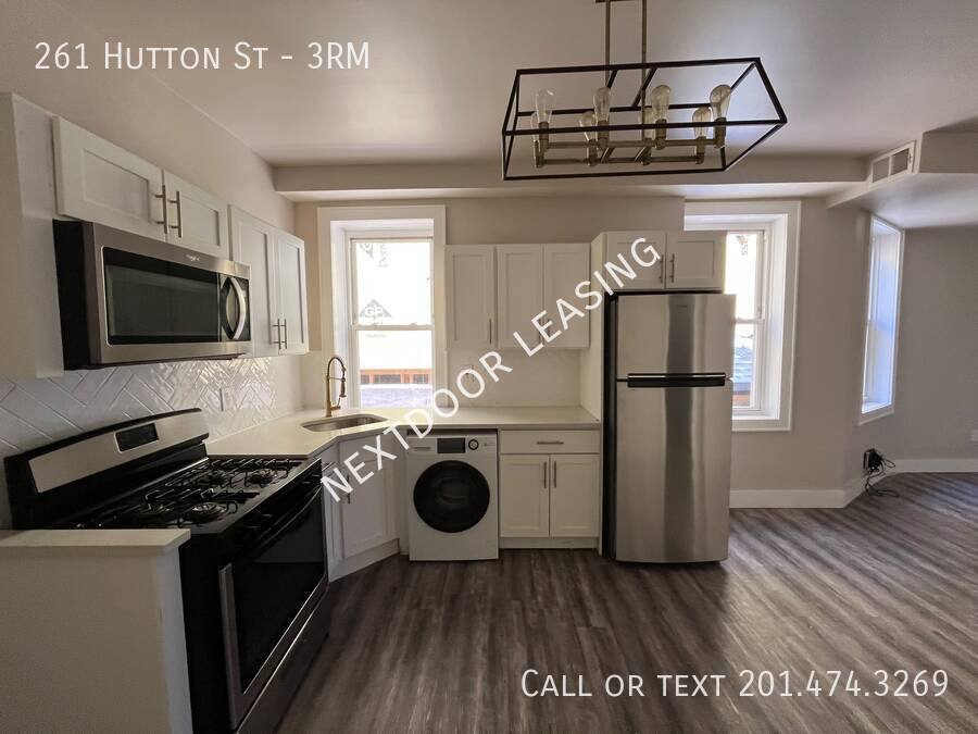 Apartment for rent at 261 Hutton St #3RM, Jersey City, NJ 07307
