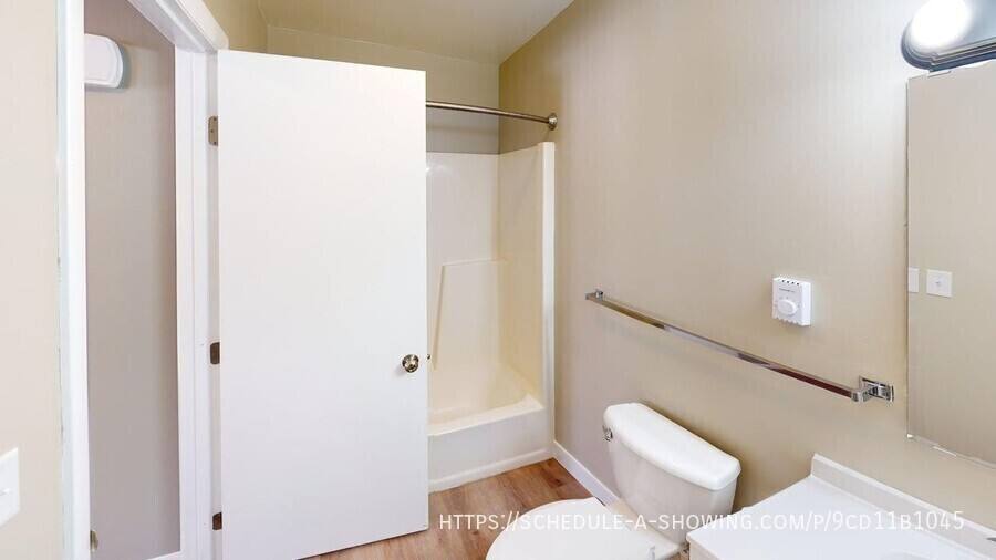 Apartment for rent at 404 E Park #3, Marquette, MI 49855