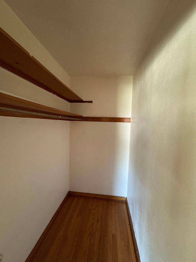 Apartment for rent at 2323 Douglas Ave, Rockford, IL 61103