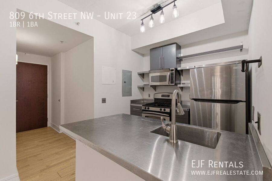 Apartment for rent at 809 6th St NW #23, Washington, DC 20001