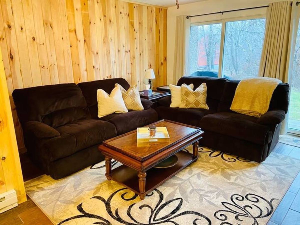Townhouse for rent at 65 Scribner Hollow Rd, Hunter, NY 12442