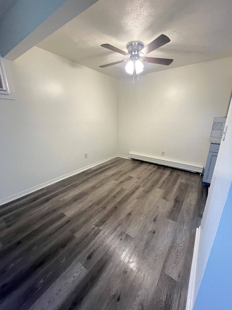Apartment for rent at 27 Carter Circle, Youngstown, OH 44512