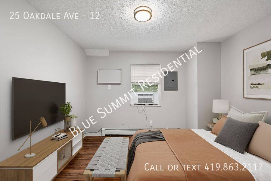 Apartment for rent at 25 Oakdale Ave #12, Akron, OH 44302