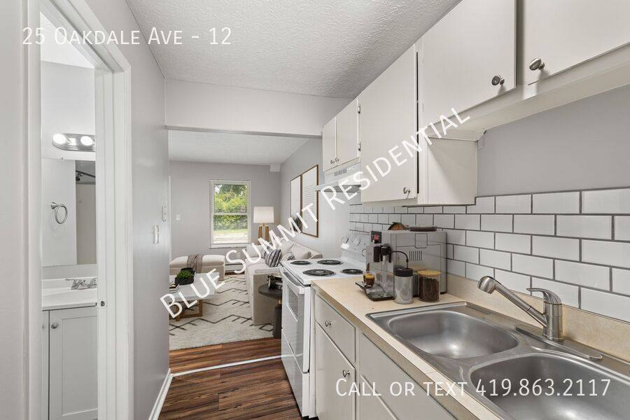 Apartment for rent at 25 Oakdale Ave #12, Akron, OH 44302