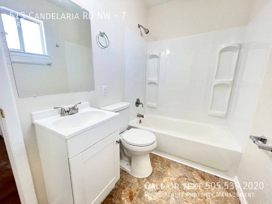 Apartment for rent at 513 Candelaria Rd NW, Albuquerque, NM 87107
