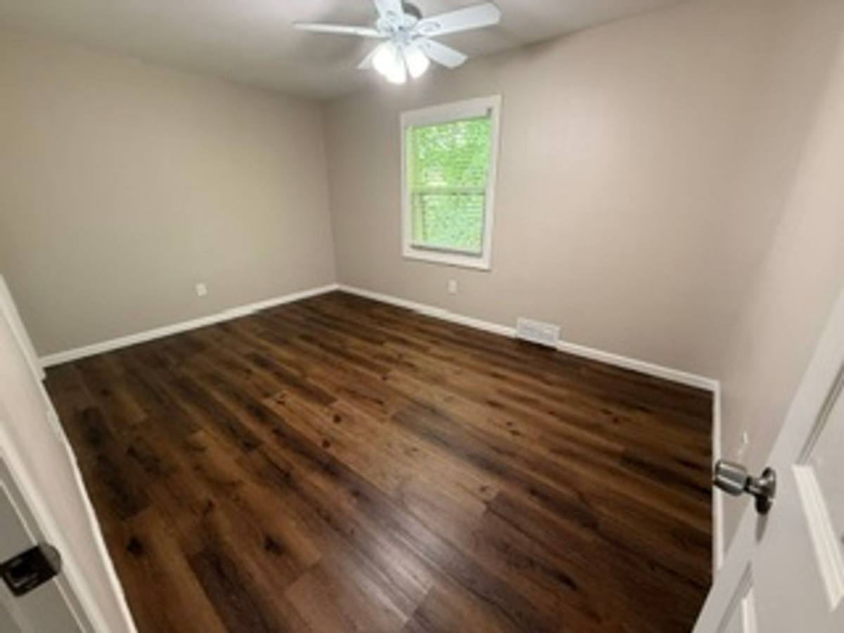 Apartment for rent at 309 Hawthorne Court, Belton, MO 64012