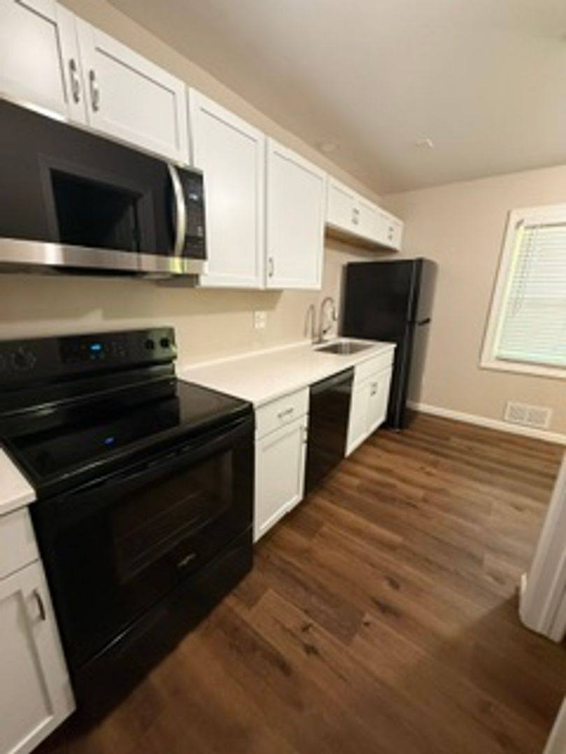Apartment for rent at 309 Hawthorne Court, Belton, MO 64012