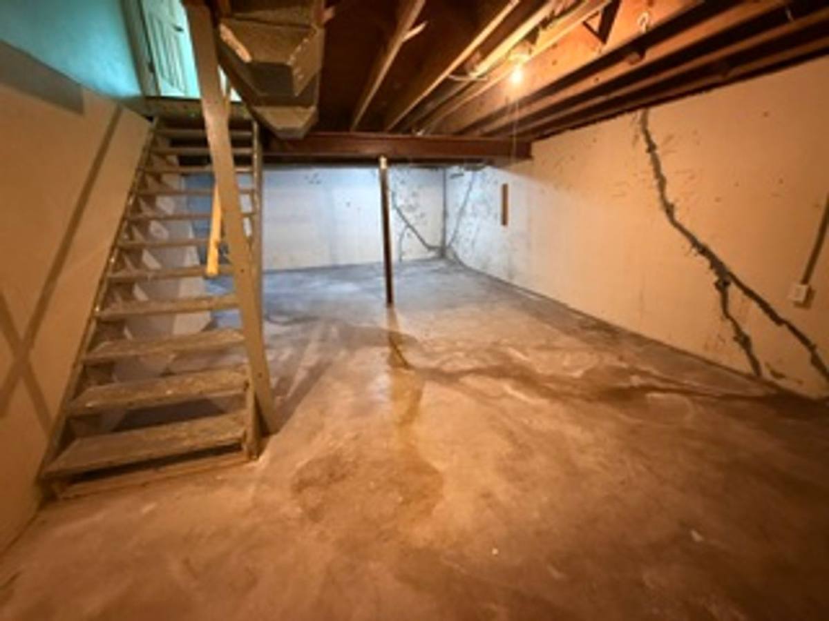 Apartment for rent at 309 Hawthorne Court, Belton, MO 64012