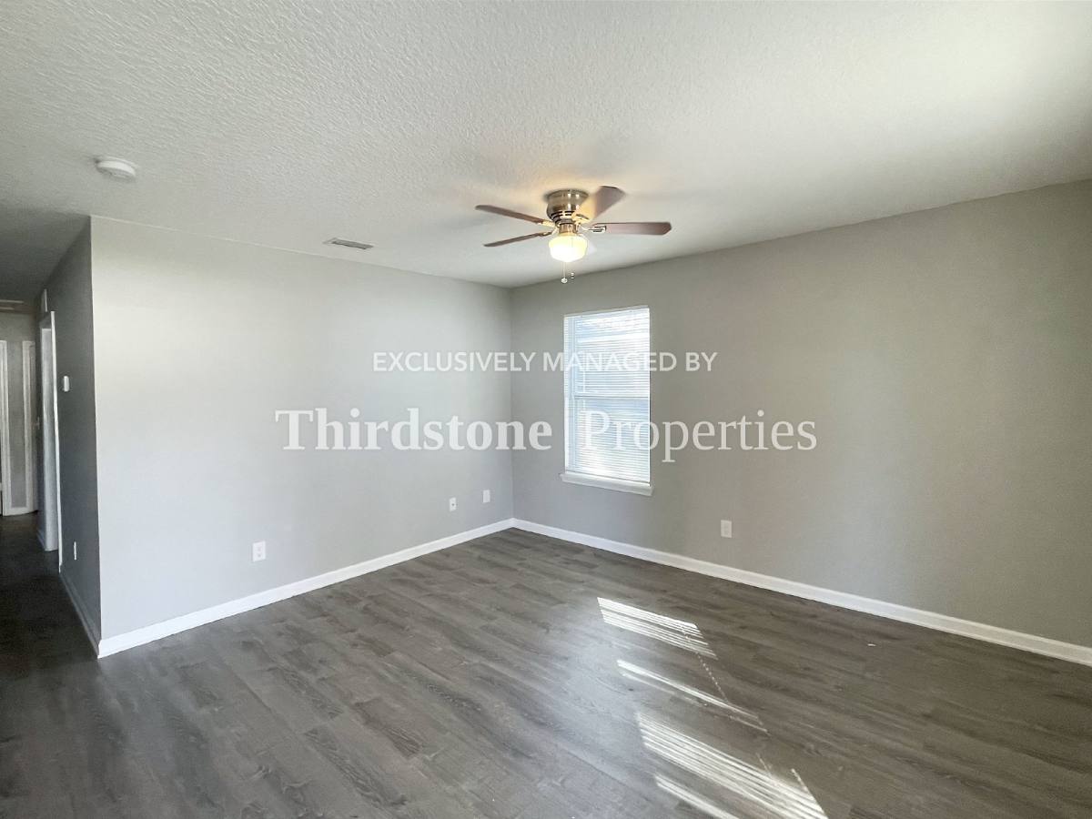 House for rent at 371 Smith St, Jacksonville, FL 32204