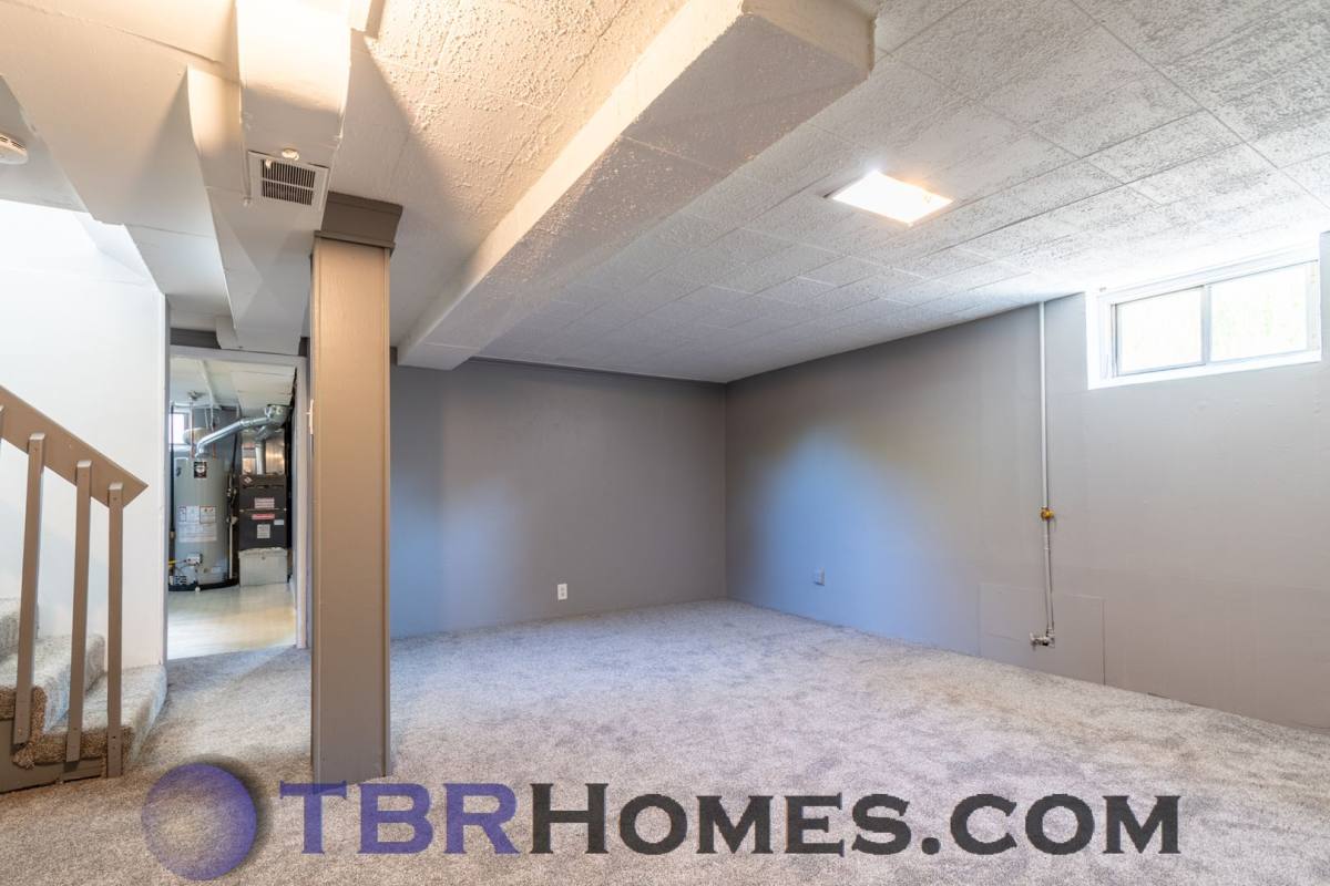 House for rent at 4285 S Delaware St, Englewood, CO 80110