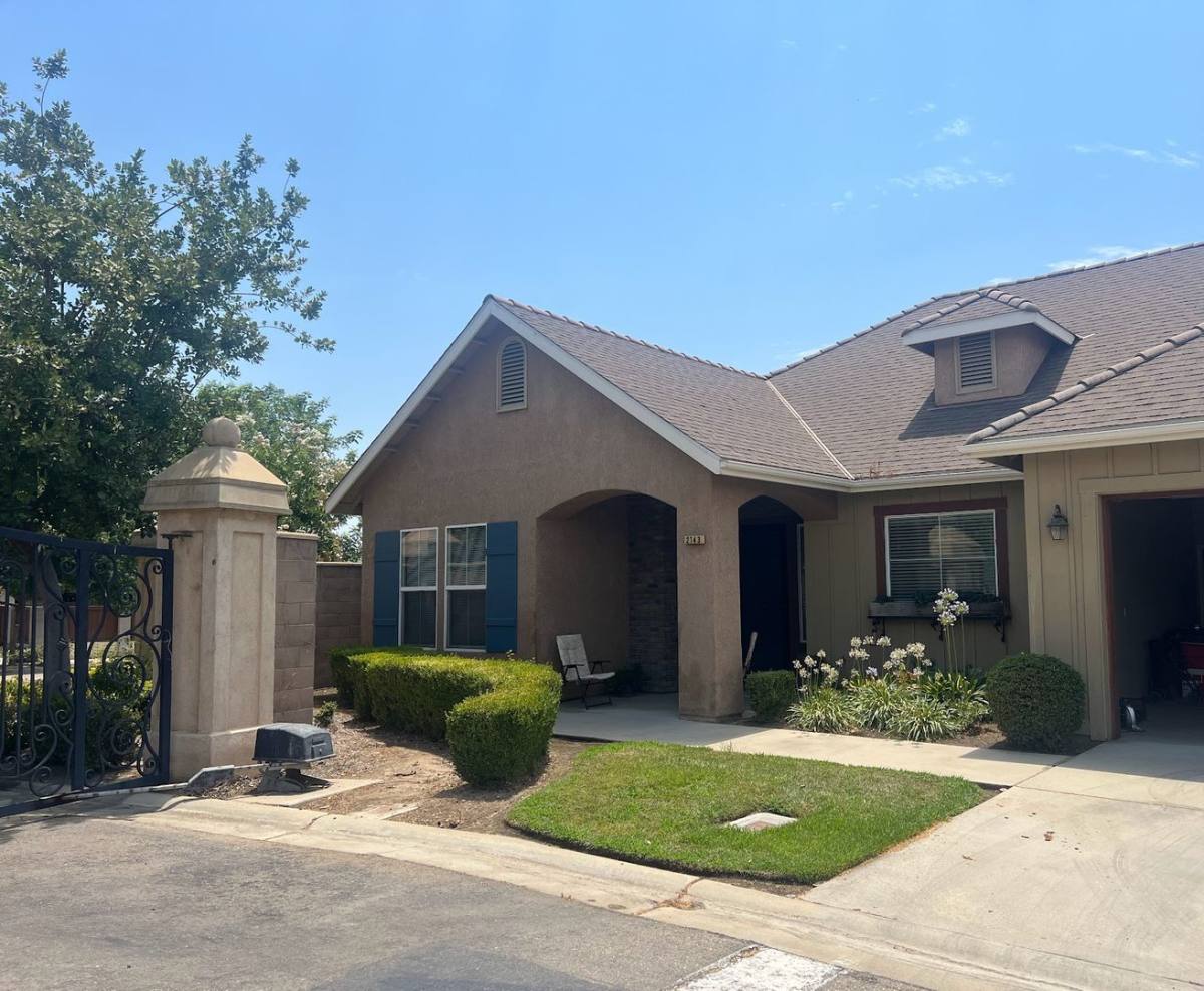 House for rent at 2143 S Church Ave, Reedley, CA 93654