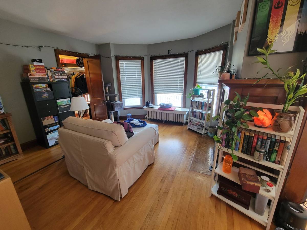 Apartment for rent at 330-332 N 12th Ave E, Duluth, MN 55802