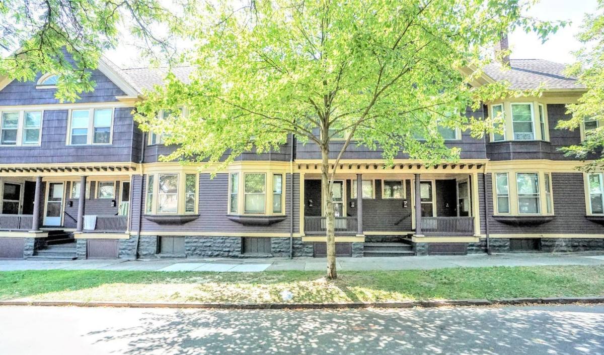 Apartment for rent at 291-A Pearl St, Rochester, NY 14607