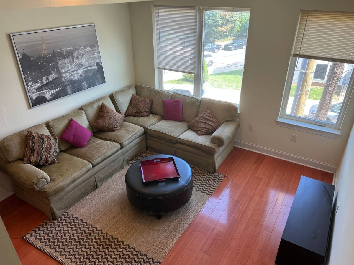 Apartment for rent at 678 N 33rd St, Philadelphia, PA 19104